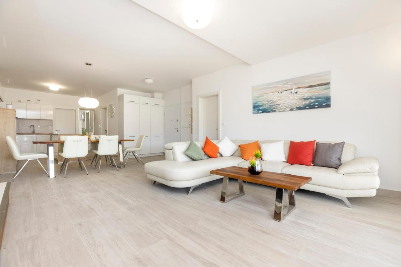 Apartments Tony Mali Losinj Luaran gambar